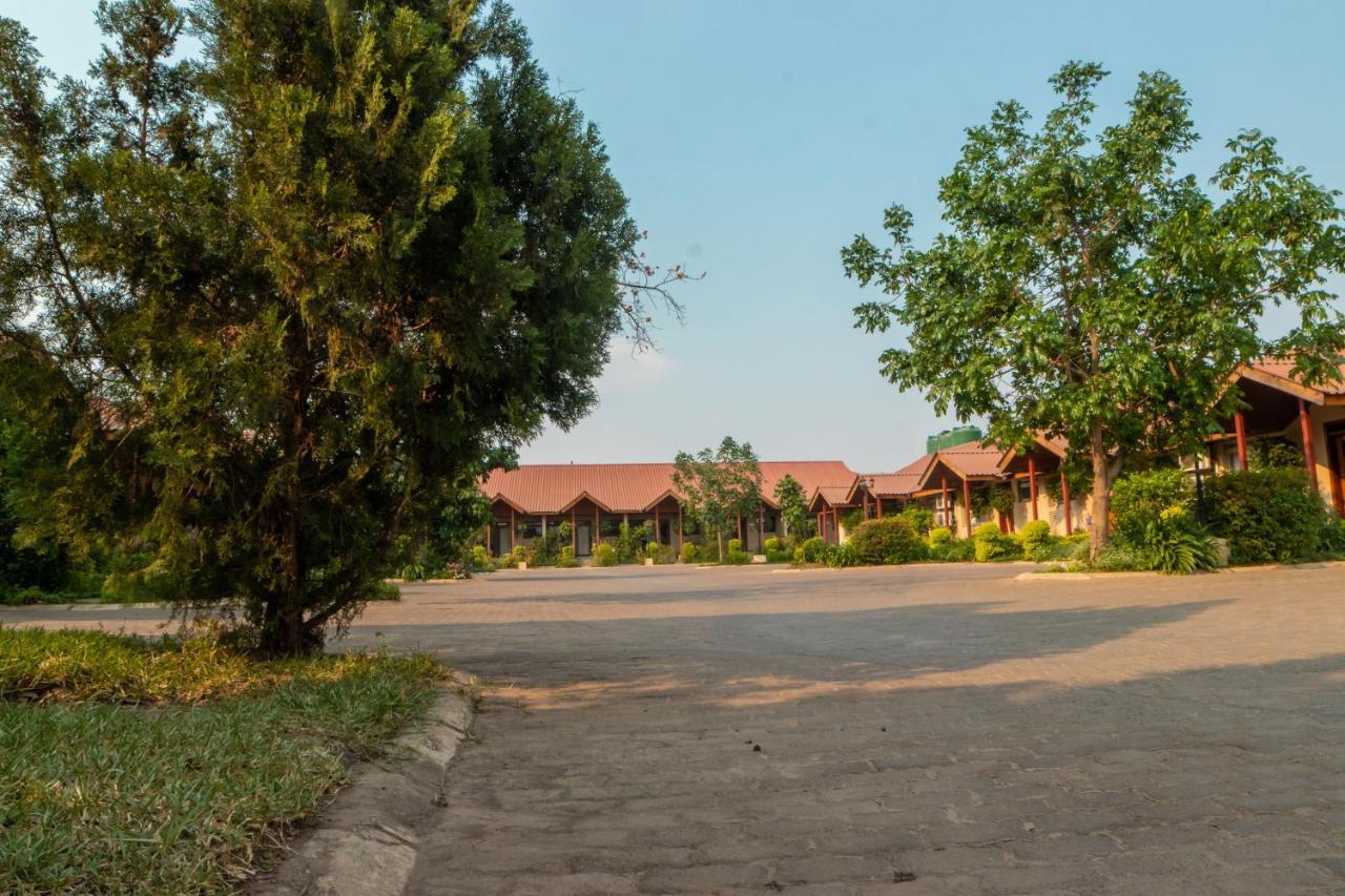 Shakespeare Court Serviced Apartments Lusaka Kültér fotó